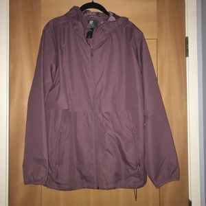 Water repellent wind breaker